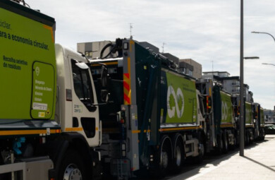 A Resíduos do Nordeste apresentou esta segunda-feira uma nova frota com 25 viaturas mais eficientes e com menor impacto ambiental